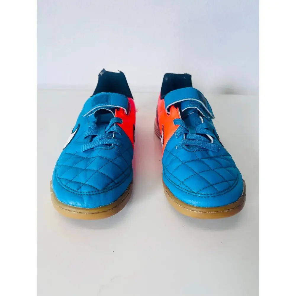 Nike Authentic Jr Tiempo V4 Indoor Soccer Shoes Size 4.5Y
